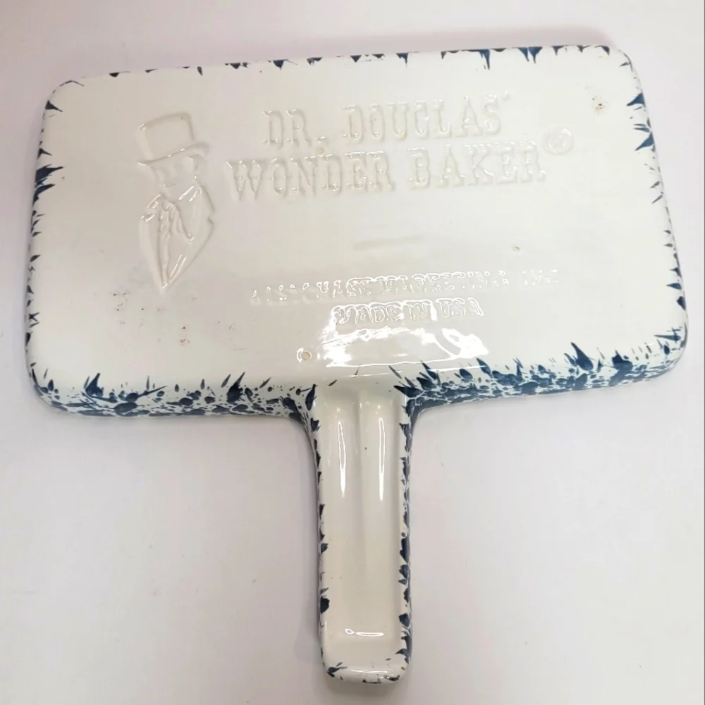 Dr. Douglas Wonder Baker Vintage Stoneware Baking Pan Blue White Sponge Print